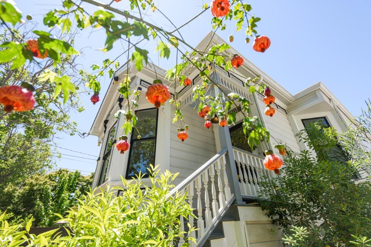 Garden Level Flat In 1885 Queen Anne Victorian Cottage In Alameda Esterno foto