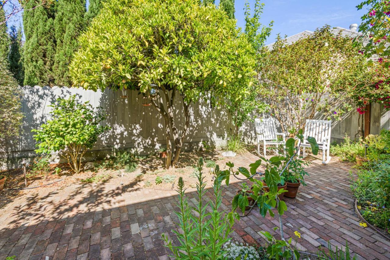 Garden Level Flat In 1885 Queen Anne Victorian Cottage In Alameda Esterno foto