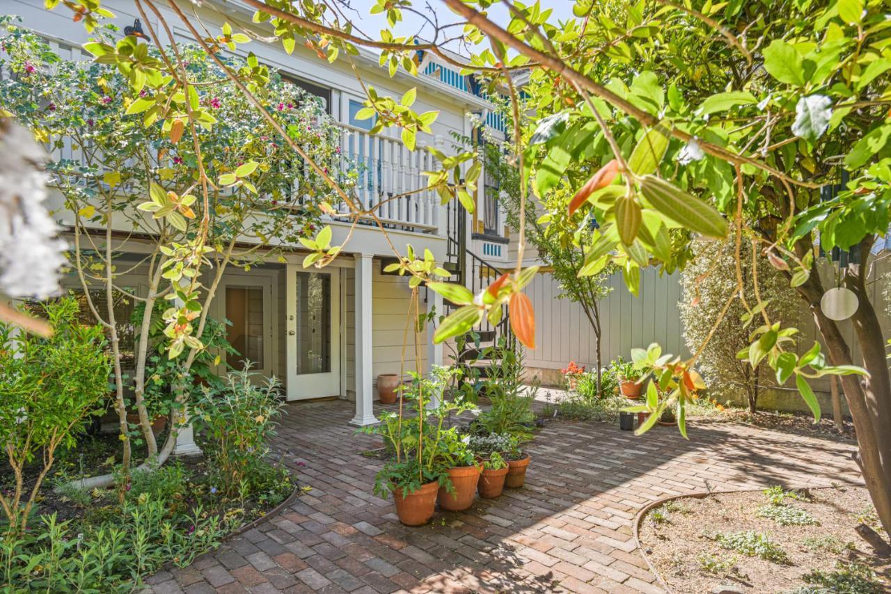 Garden Level Flat In 1885 Queen Anne Victorian Cottage In Alameda Esterno foto