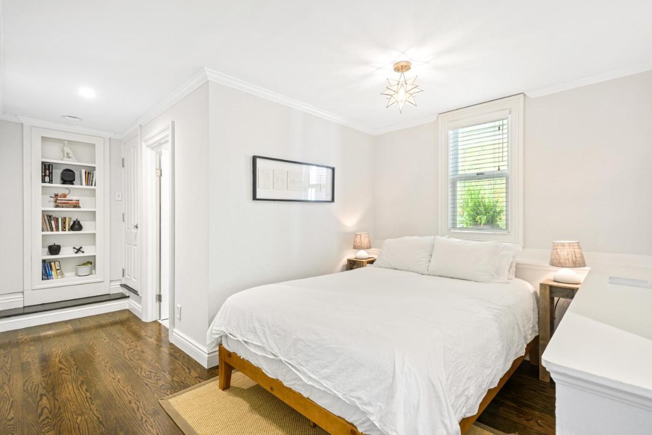 Garden Level Flat In 1885 Queen Anne Victorian Cottage In Alameda Esterno foto
